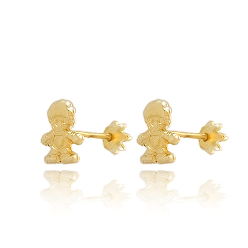 Hermoso Arete Broquel de Oro 18K Laminado #261 Figura de niño con detalles, medidas 1cm de alto, .7cm de ancho