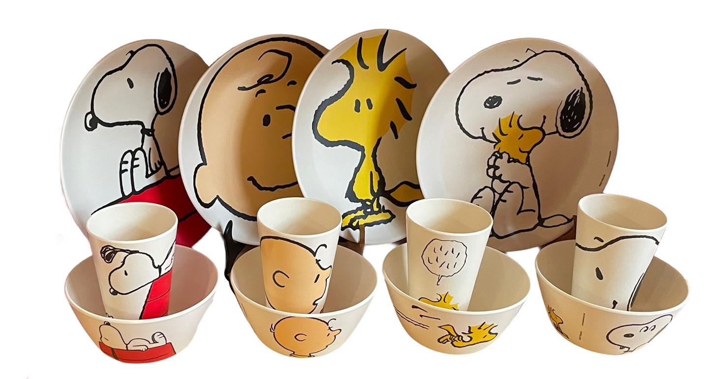 Snoopy Vajilla Bambu Eco Friendly Peanuts Charlie Brown Woodstock 12 piezas