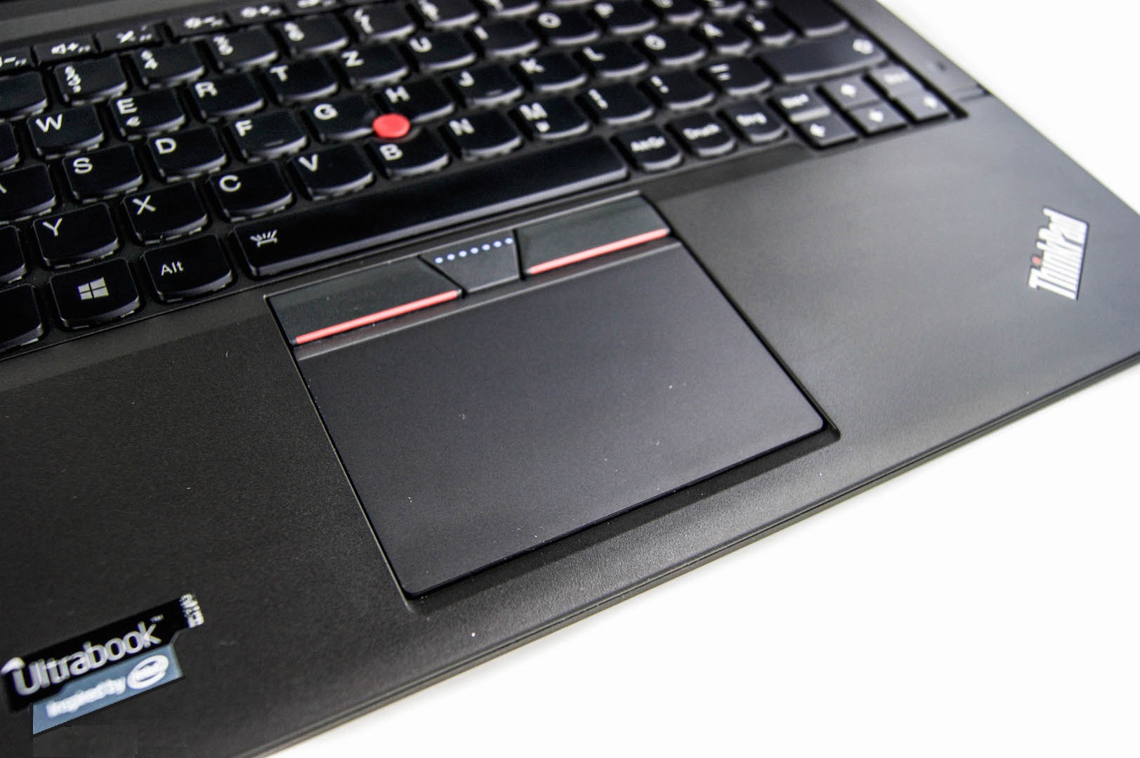 Laptop Lenovo ThinkPad X260-12.5"- Intel Core i5-6 Sexta Gen  - 8GB Ram- 256 ssd gb de Almacenamiento HDD-CON CAMARA WEB- Windows 10 Pro- Equipo Clase a, Reacondicionado