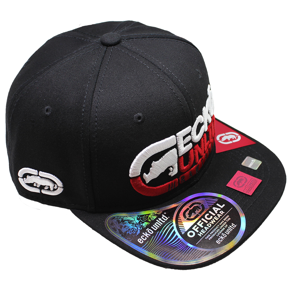 Gorra ECKO UNLTD, bordado alto relieve logo bicolor, visera plana, sublimado bajo visera 