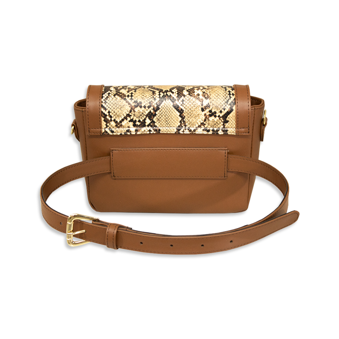 Cangurera Lua color camel con detalles animal print