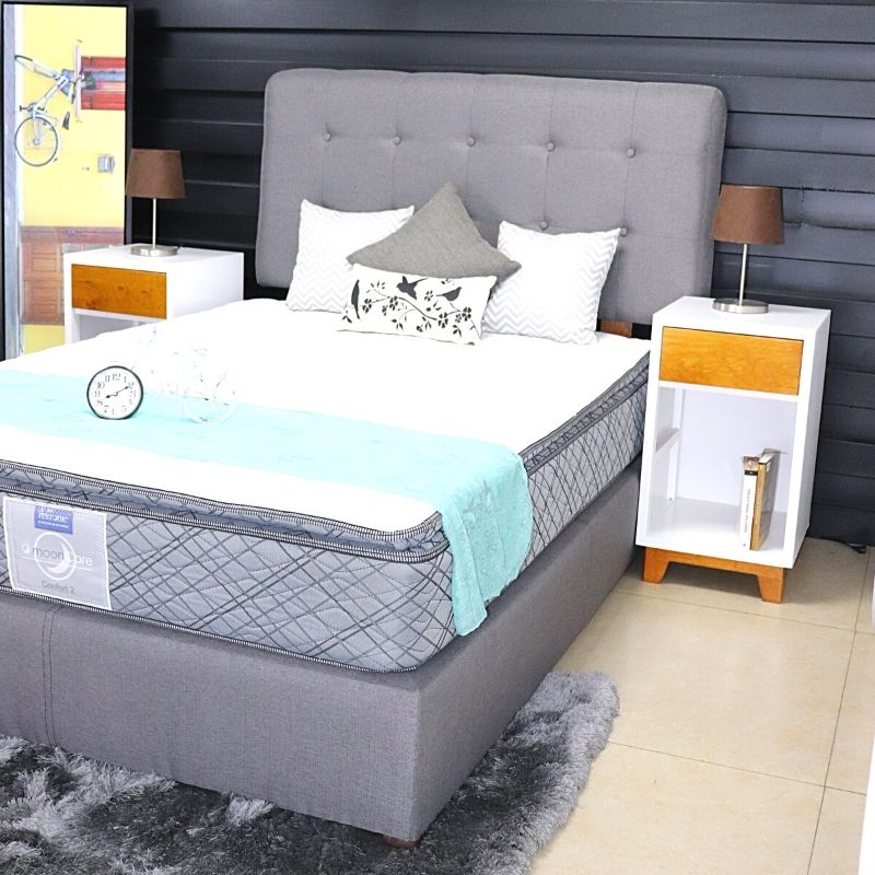 Buró de Madera NORVAL Muebles Buro Oslo Alto de 1 Cajón Nogal con Blanco