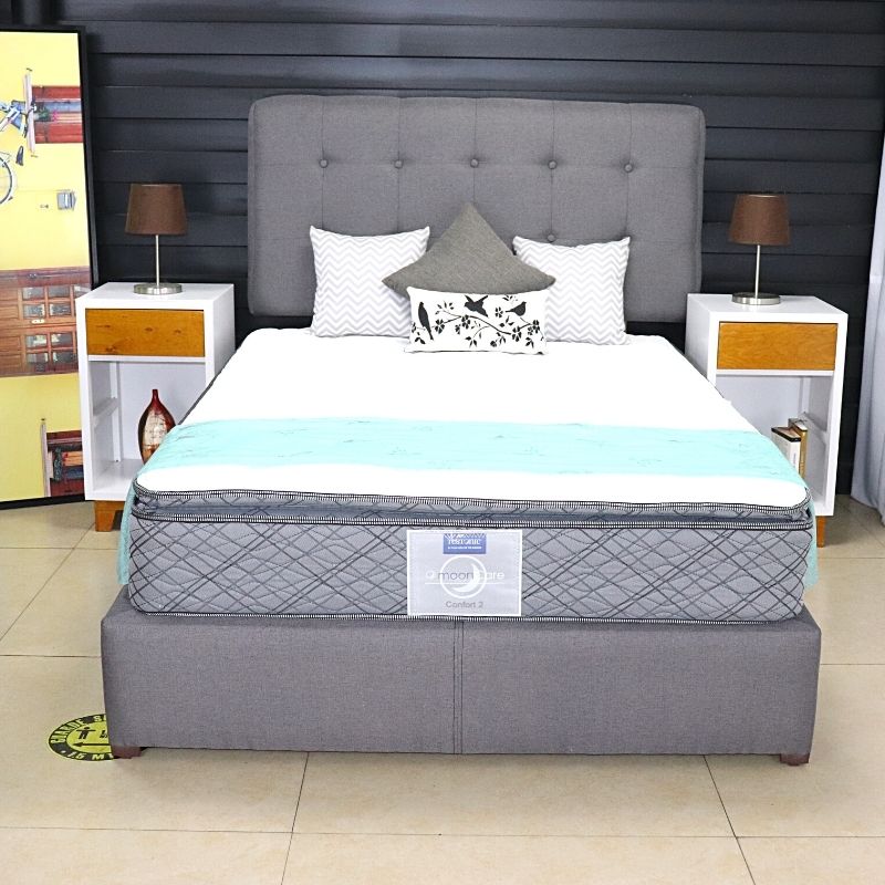 Buró de Madera NORVAL Muebles Buro Oslo Alto de 1 Cajón Nogal con Blanco