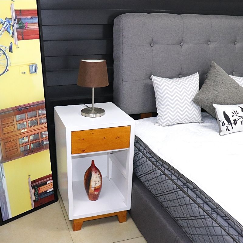 Buró de Madera NORVAL Muebles Buro Oslo Alto de 1 Cajón Nogal con Blanco