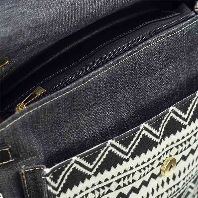 Bolso AngeLozano de Sintetico, Mezclilla y Telar de EtnicoModelo Monica Color Negro