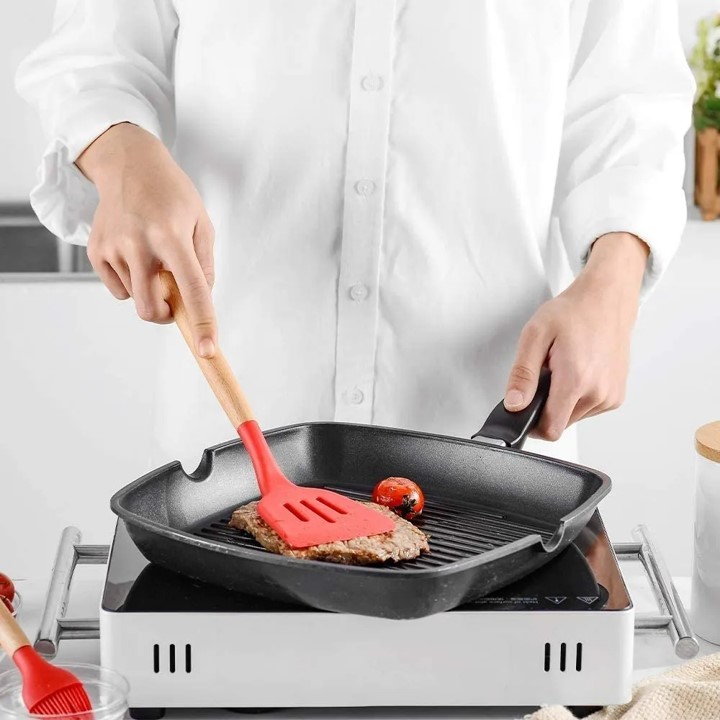 Juego de Utensilios de Cocina, espátulas miserables, batidor de globo, brocha, palas de silicón con mango de madera, Rojo