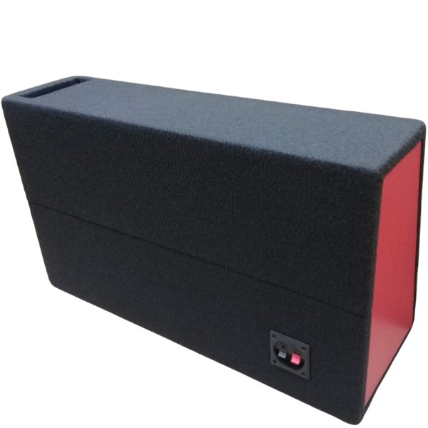 cajon para un woofer de 12"  porteado para pickup con logo