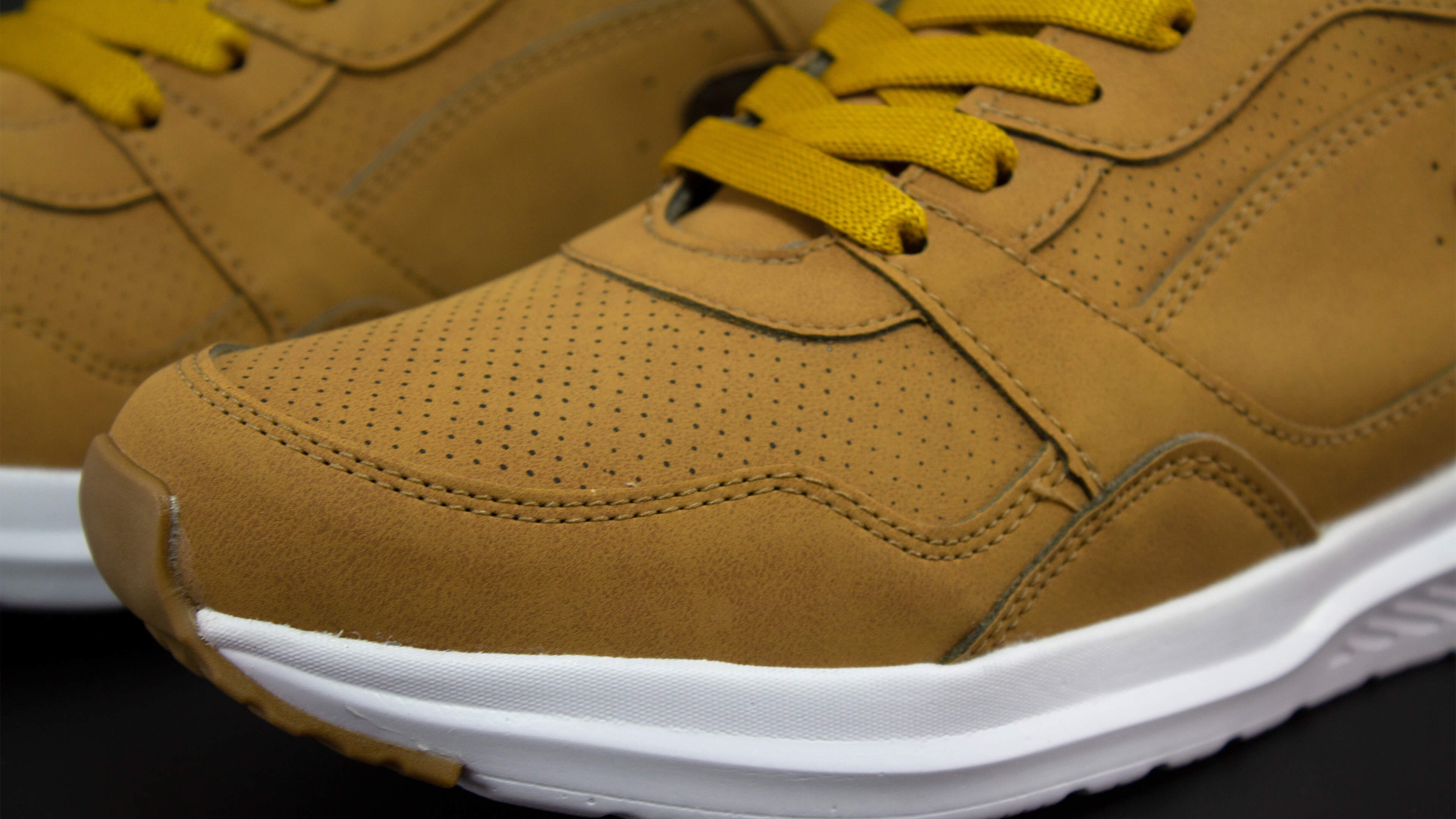 Tenis Newk Forty Para Hombre Línea Mogale Color Mostaza