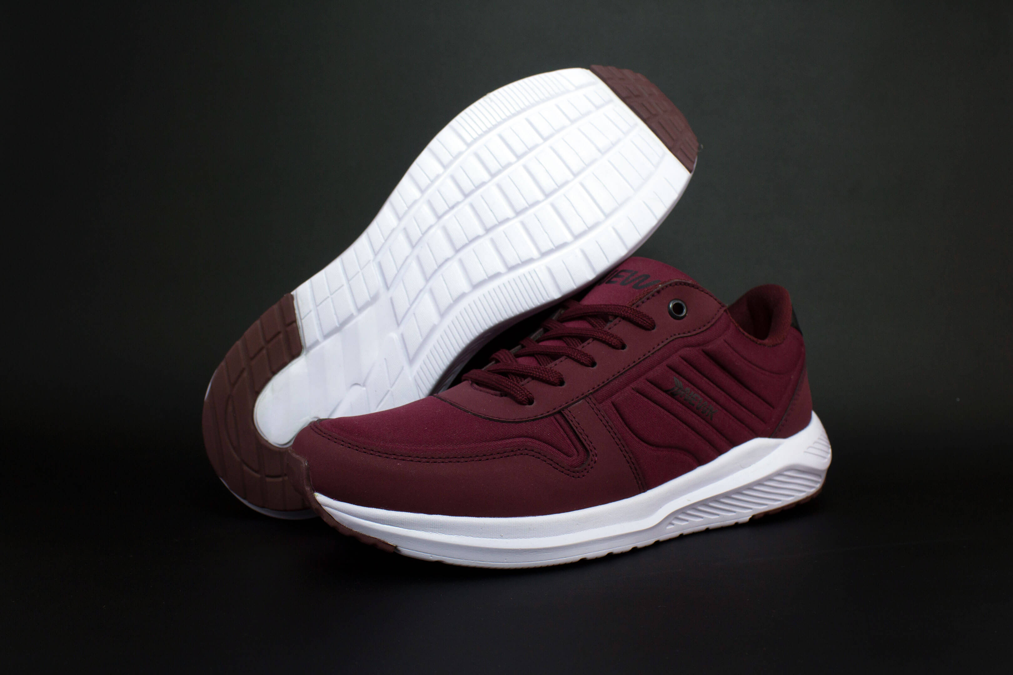 Tenis Newk Forty Para Hombre Línea Prixte Color Vino