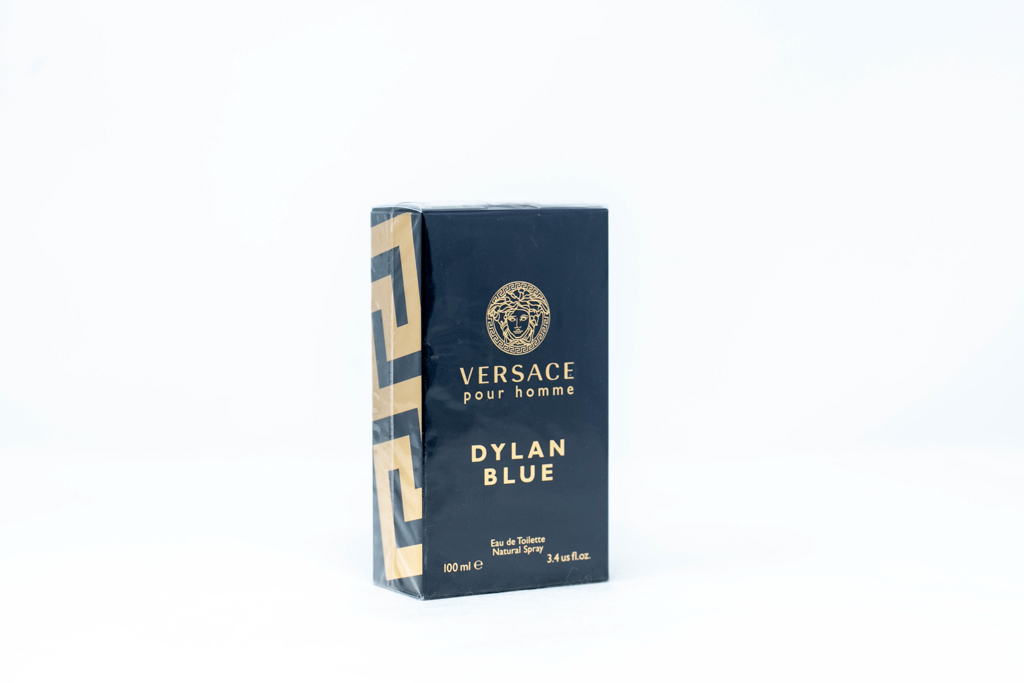 Dylan blue versace caballero hot sale