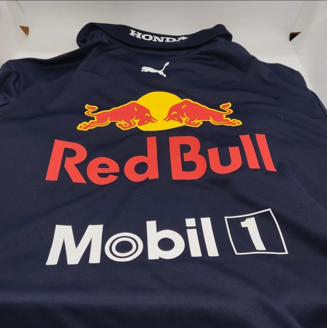 PLAYERA POLO PUMA RED BULL F1 TEAM CHECO PEREZ