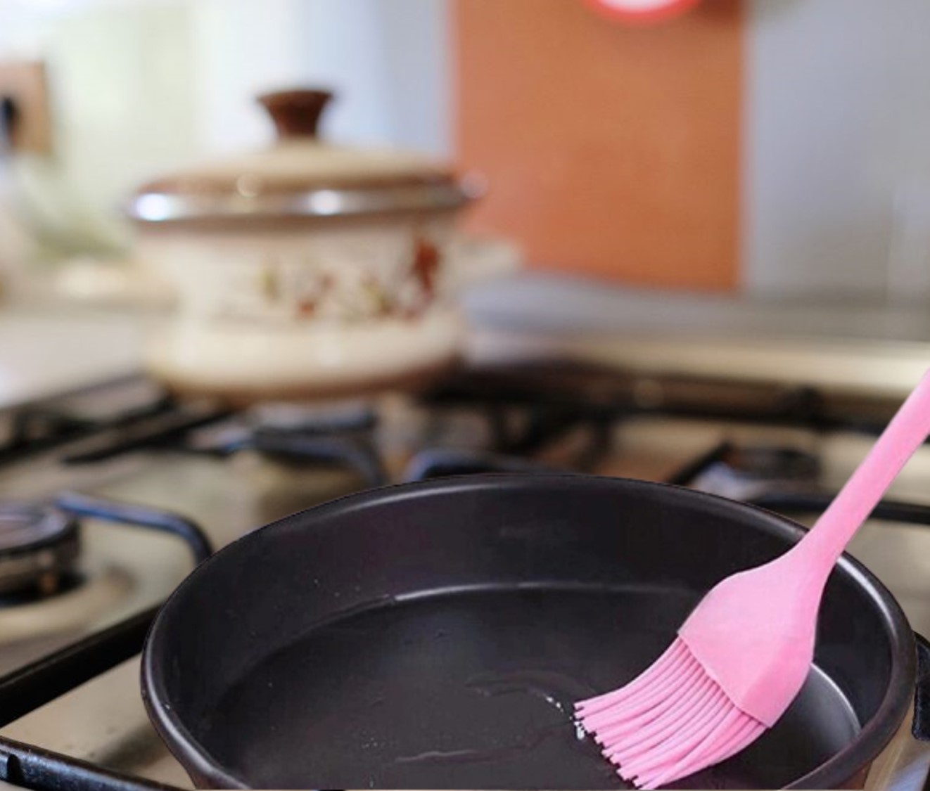 Juego 6 Utensilios de Cocina, espátulas miserables, cucharas y brocha de silicón, Rosa