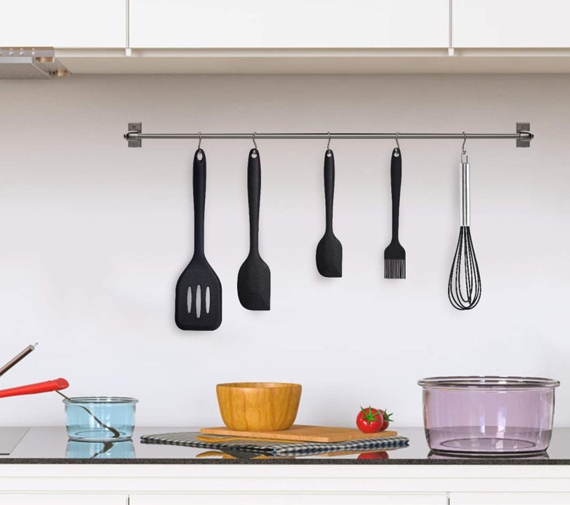 Juego 5 Utensilios de Silicón para Repostería y Cocina, espátulas tipo miserable, batidor de globo y brocha, Negro