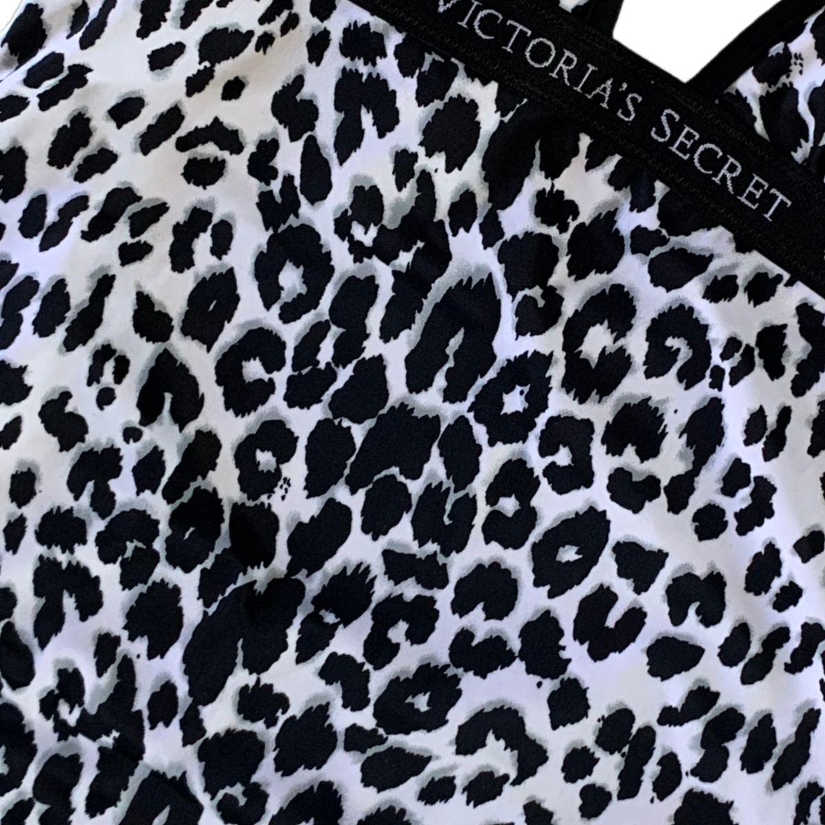 BIKINI TRAJE DE BAÑO VICTORIA'S SECRET ANIMAL PRINT BLACK WITHE SMALL