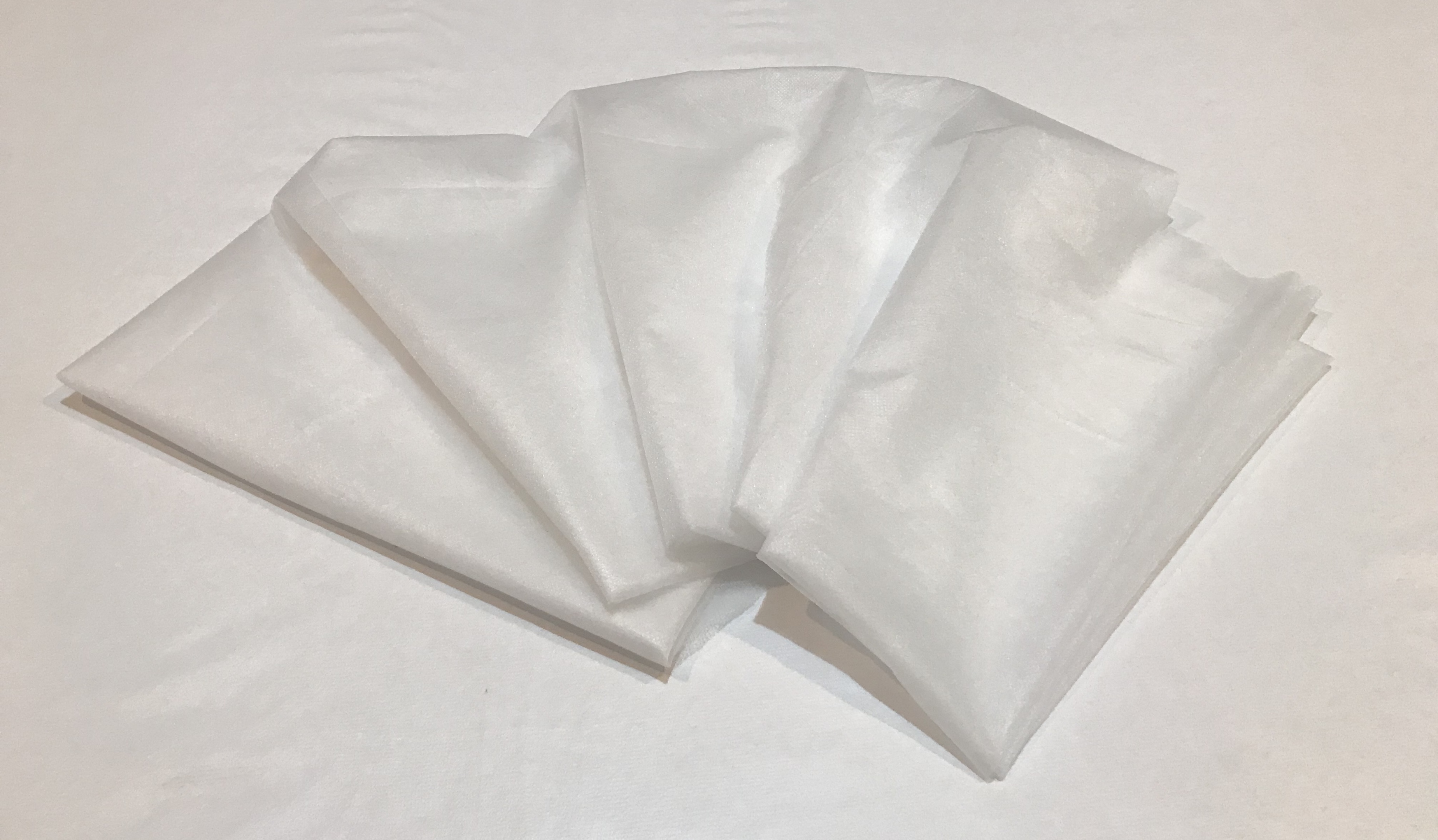 Malla Agrícola Antiheladas. 1.8m de ancho x 50m de largo.