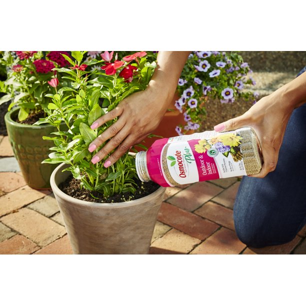 Osmocote Smart-Release Plant Food Plus para exteriores e interiores, 2 lb.