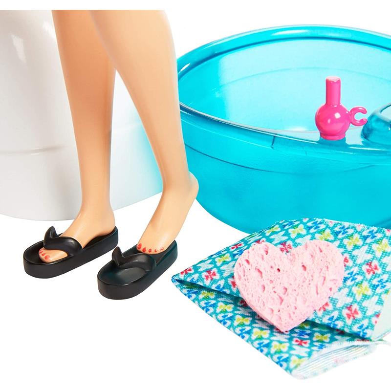 Barbie Mani-Pedi Spa GHN07
