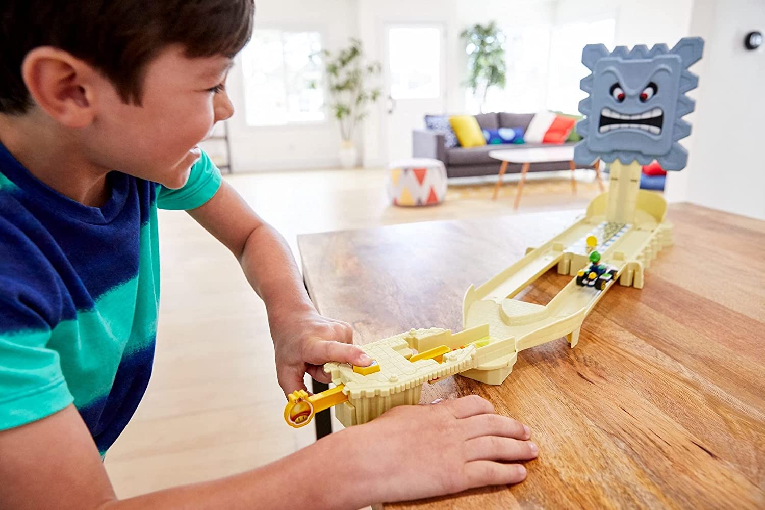 Hot Wheels Pista Mario Kart Circuito Ruinas Roca