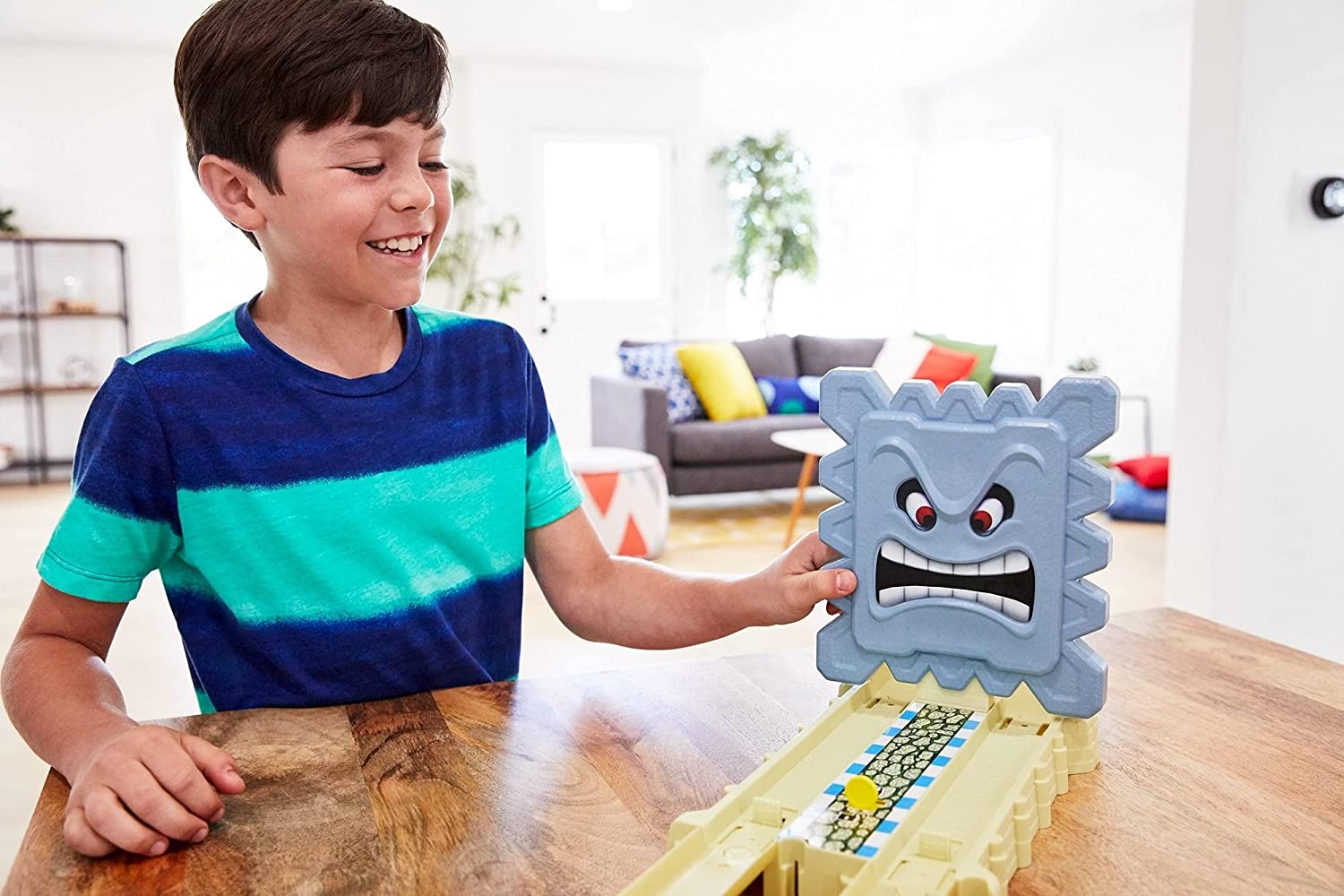 Hot Wheels Pista Mario Kart Circuito Ruinas Roca