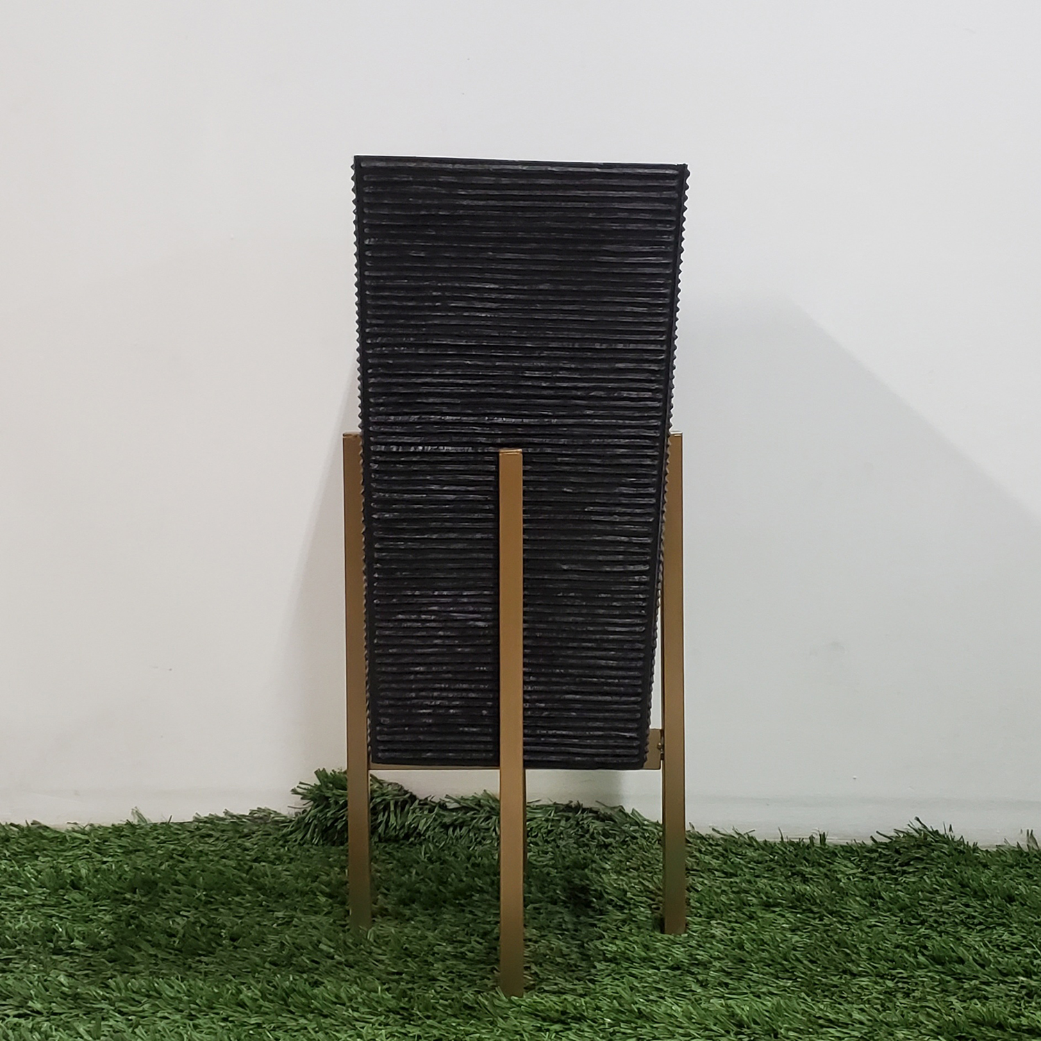 Maceta Minimalista Textura Cafe Base Metal Int/Ext