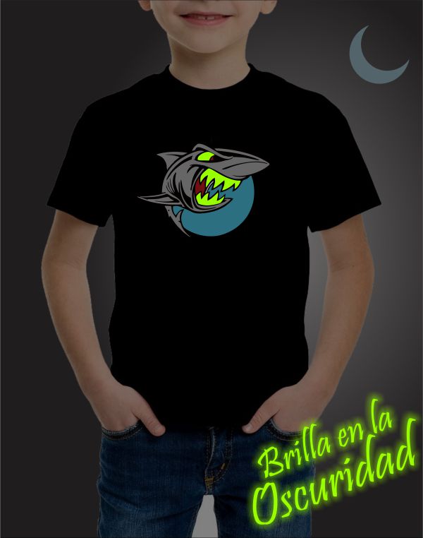 Playera de tiburon brilla en la Oscuridad y Refleja La Luz