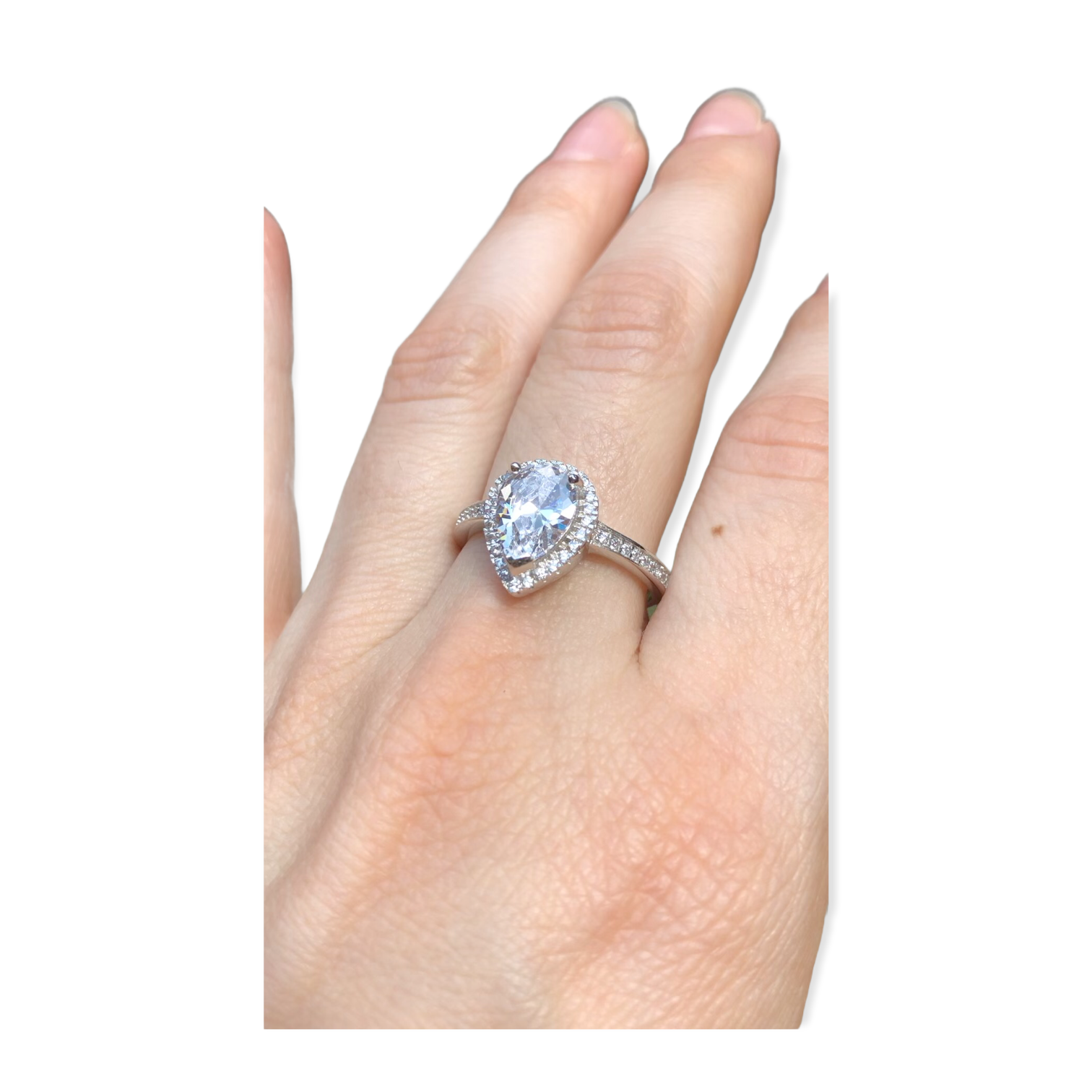 Anillo Compromiso Gota Zirconia Cubíca Amour Plata 925.