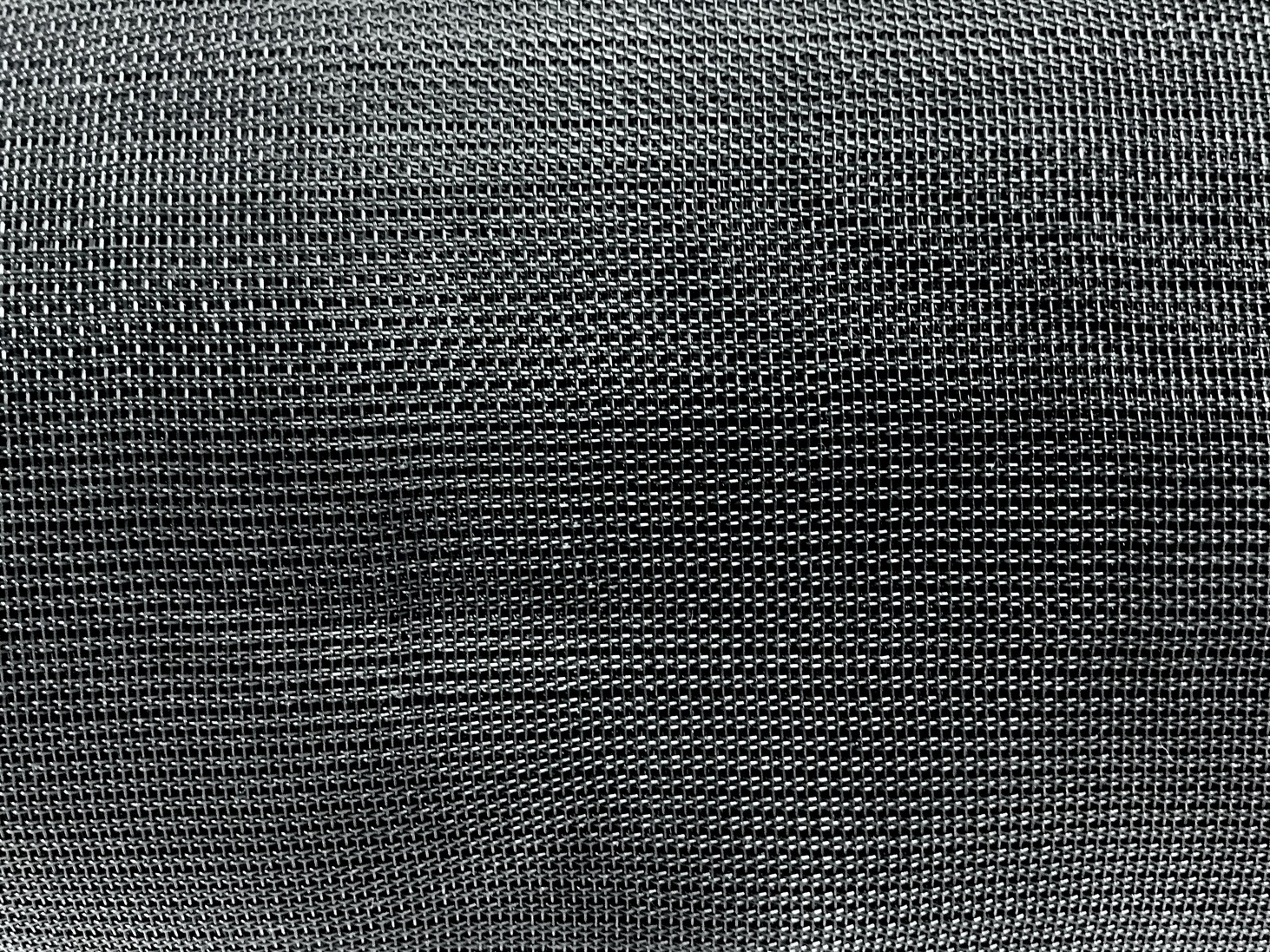 Malla Sombra Negra Monofilamento al 70%. 3.7m Ancho x 5m Largo