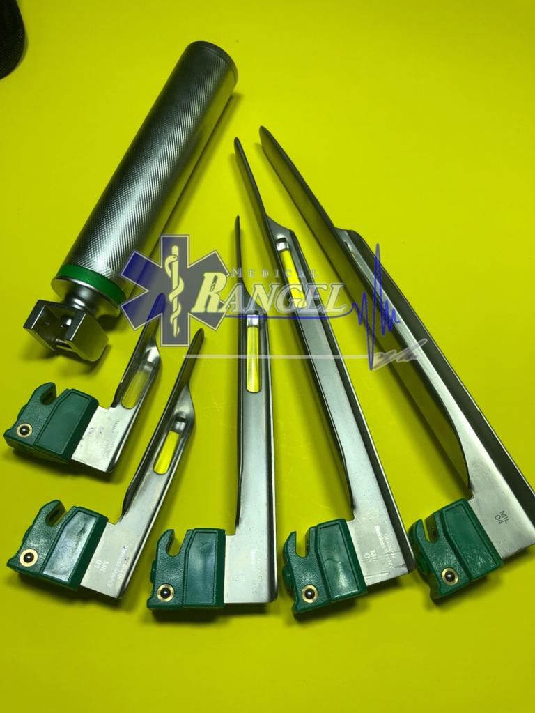 LARINGOSCOPIO MILLER SET 5 HOJAS Y 1 MANGO FIBRA OPTICA