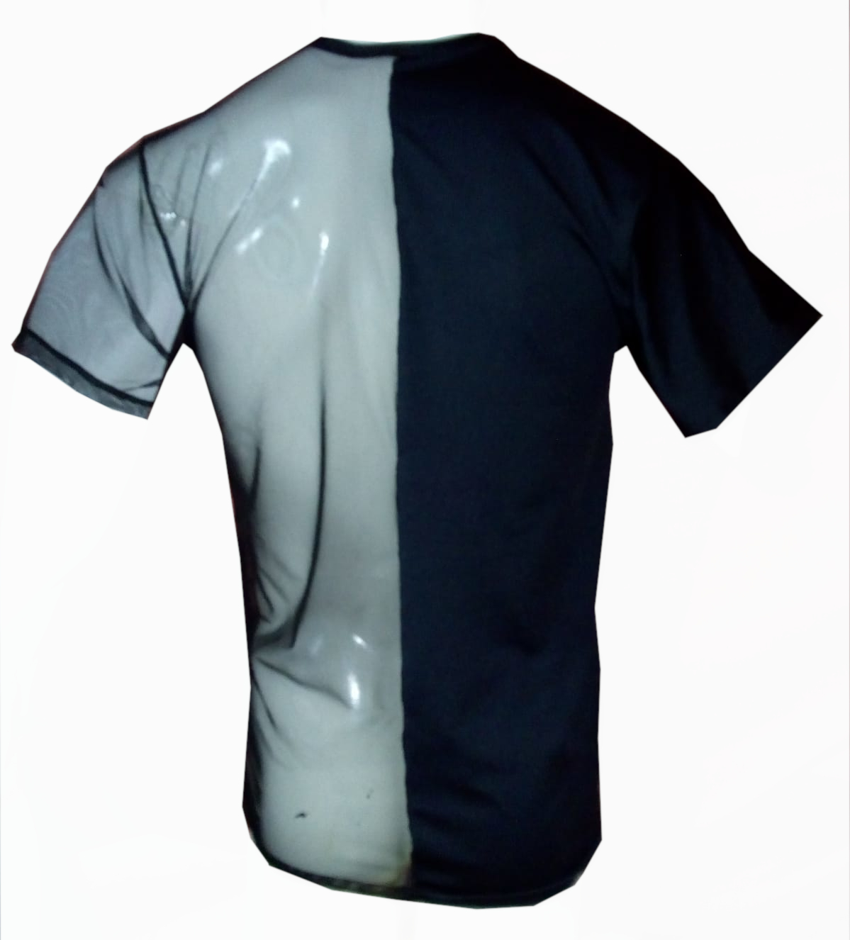 Sexy playera con transparencia lateral HALF & HALF