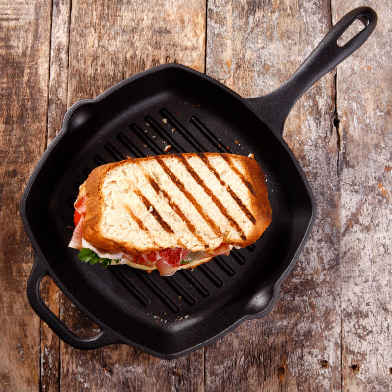 Sartén Cuadrado de Hierro Fundido Esmaltado marca victoria