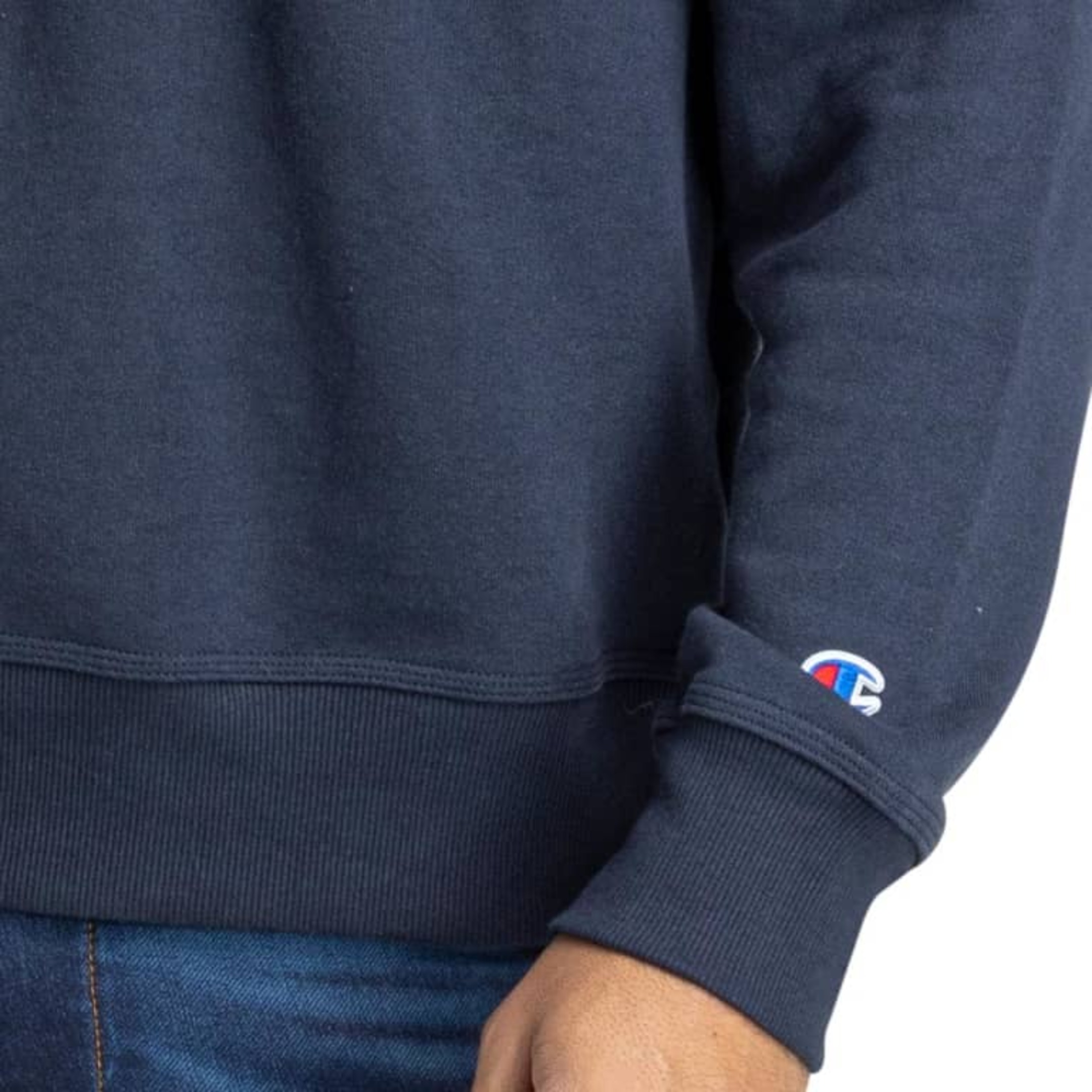 SUETER CASUAL PARA HOMBRE COLOR AZUL MARINO ROPA SWEATER CHAMPION 4NYC