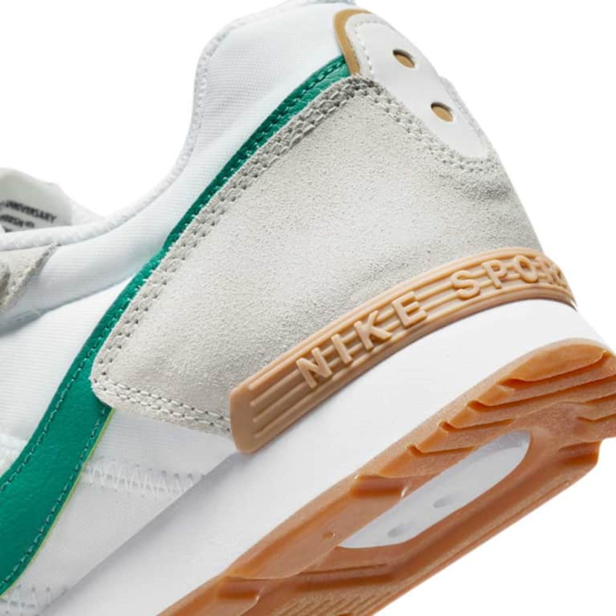 TENIS CASUAL URBANO COLOR BLANCO PARA MUJER CHOCLO NIKE 0041