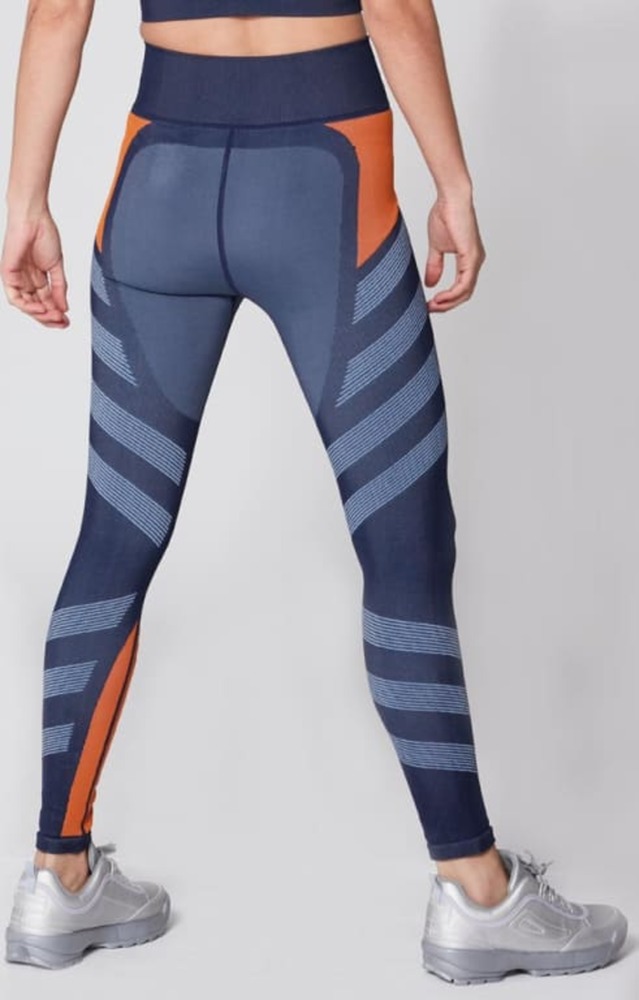 ROPA DEPORTIVA LEGGINGS PARA MUJER COLOR AZUL MARINO PROKENNEX K026