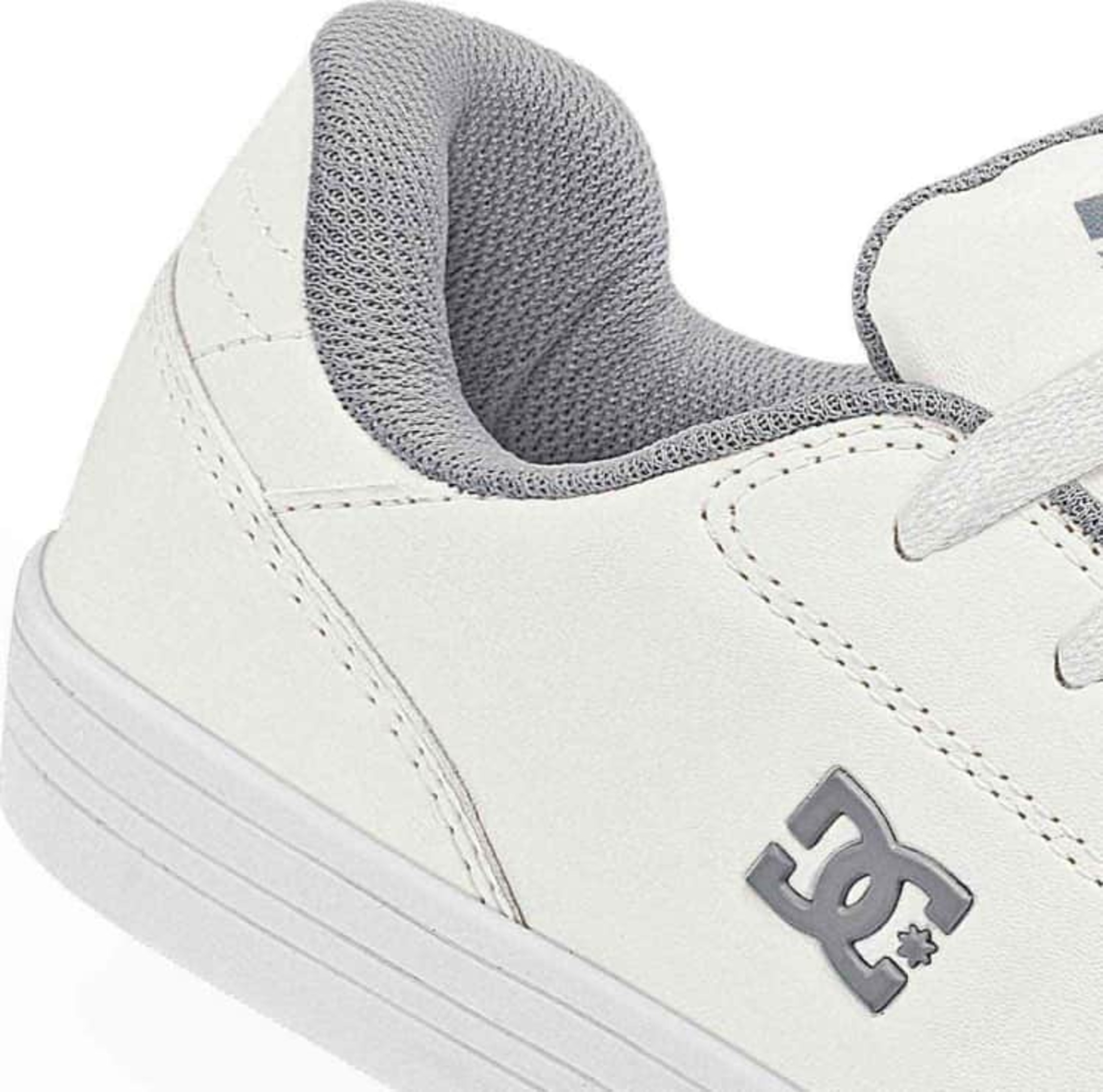 TENIS DEPORTIVO COLOR BLANCO PARA HOMBRE SKATE DC SHOES 1WGY