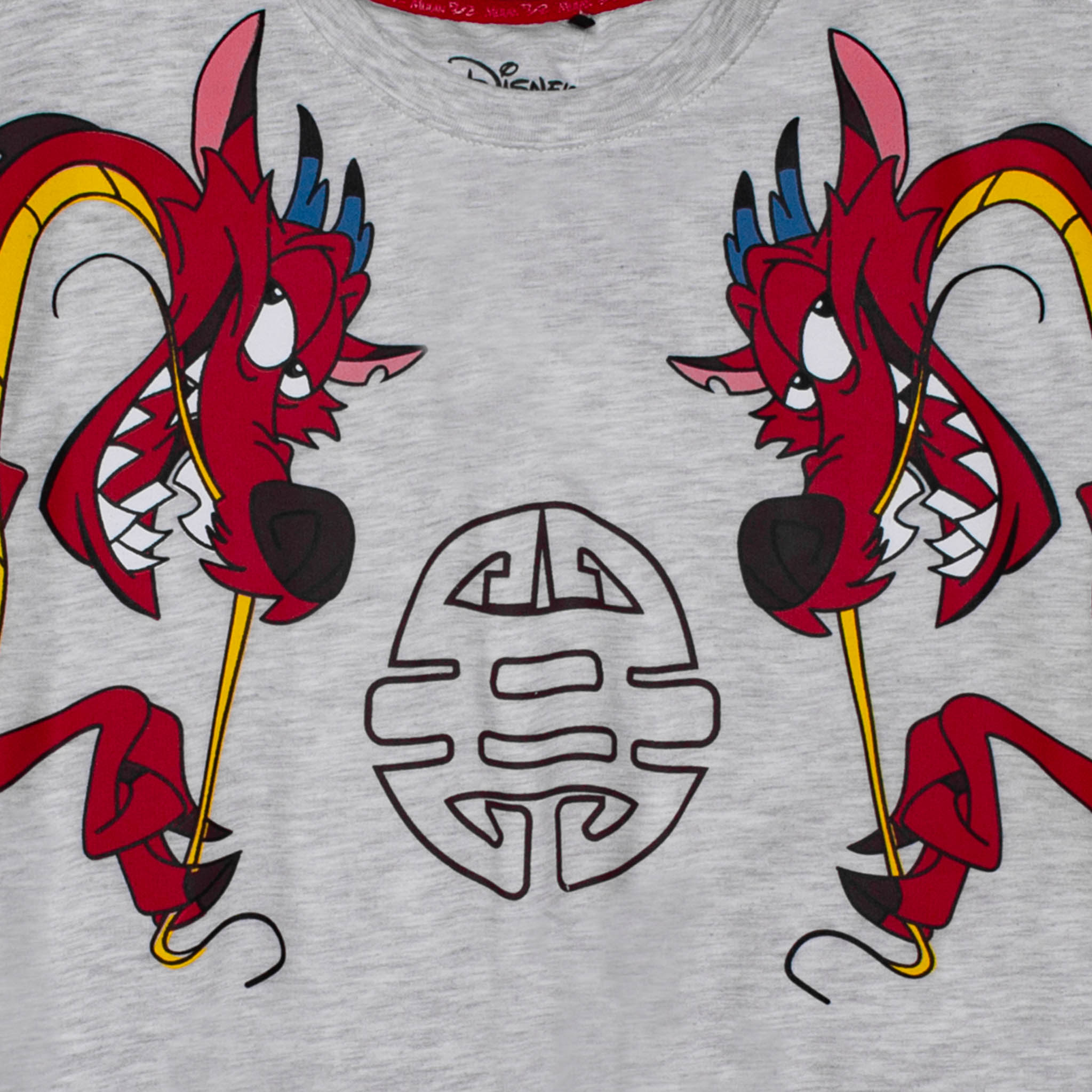 Disney SUDADERA CUELLO REDONDO MUSHU MULAN LETRAS CHINAS AL-DCS532-BA