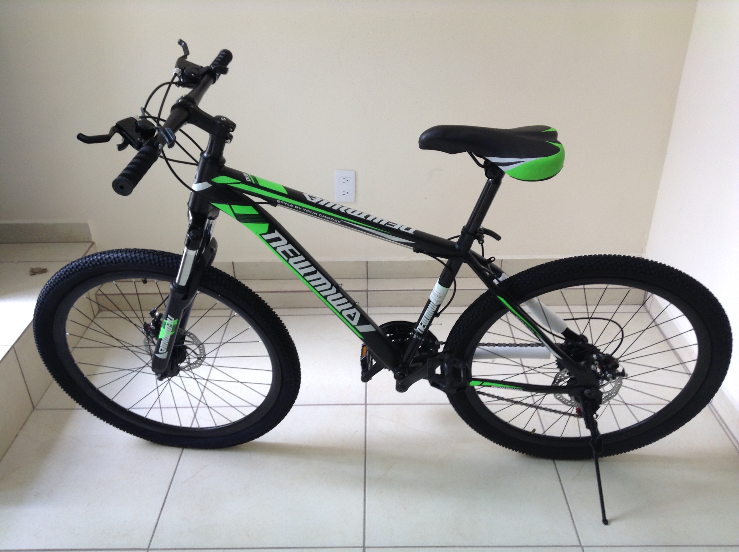 Bicicleta de Montaña, Negro/Verde, NEWMIWA