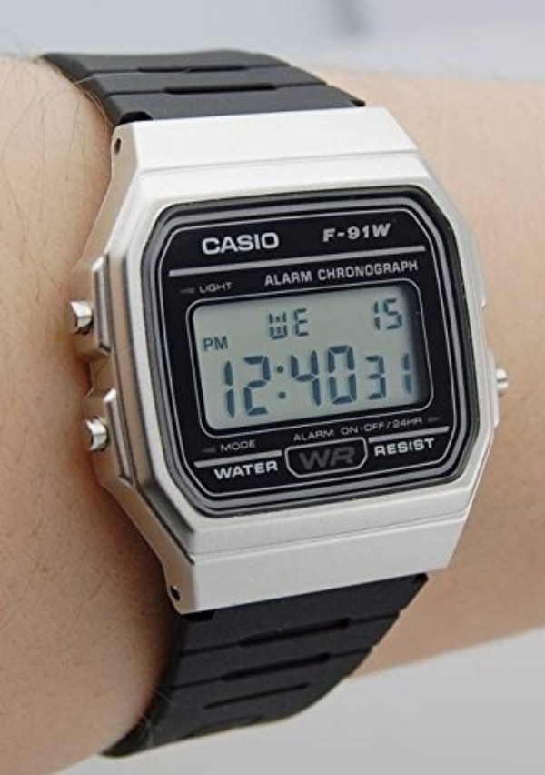 Casio F-91WM-7ACF Reloj negro con plata