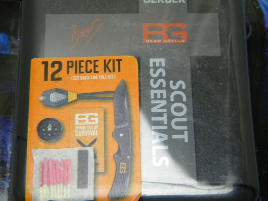 G1078 Gerber Bear Grylls Scout Essential Kit Con Estu.