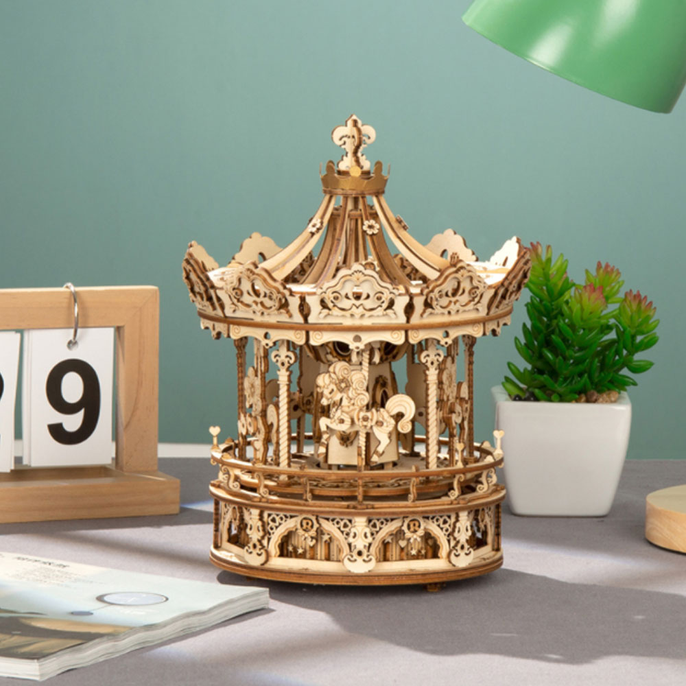 Carrusel Romantico-Madera.