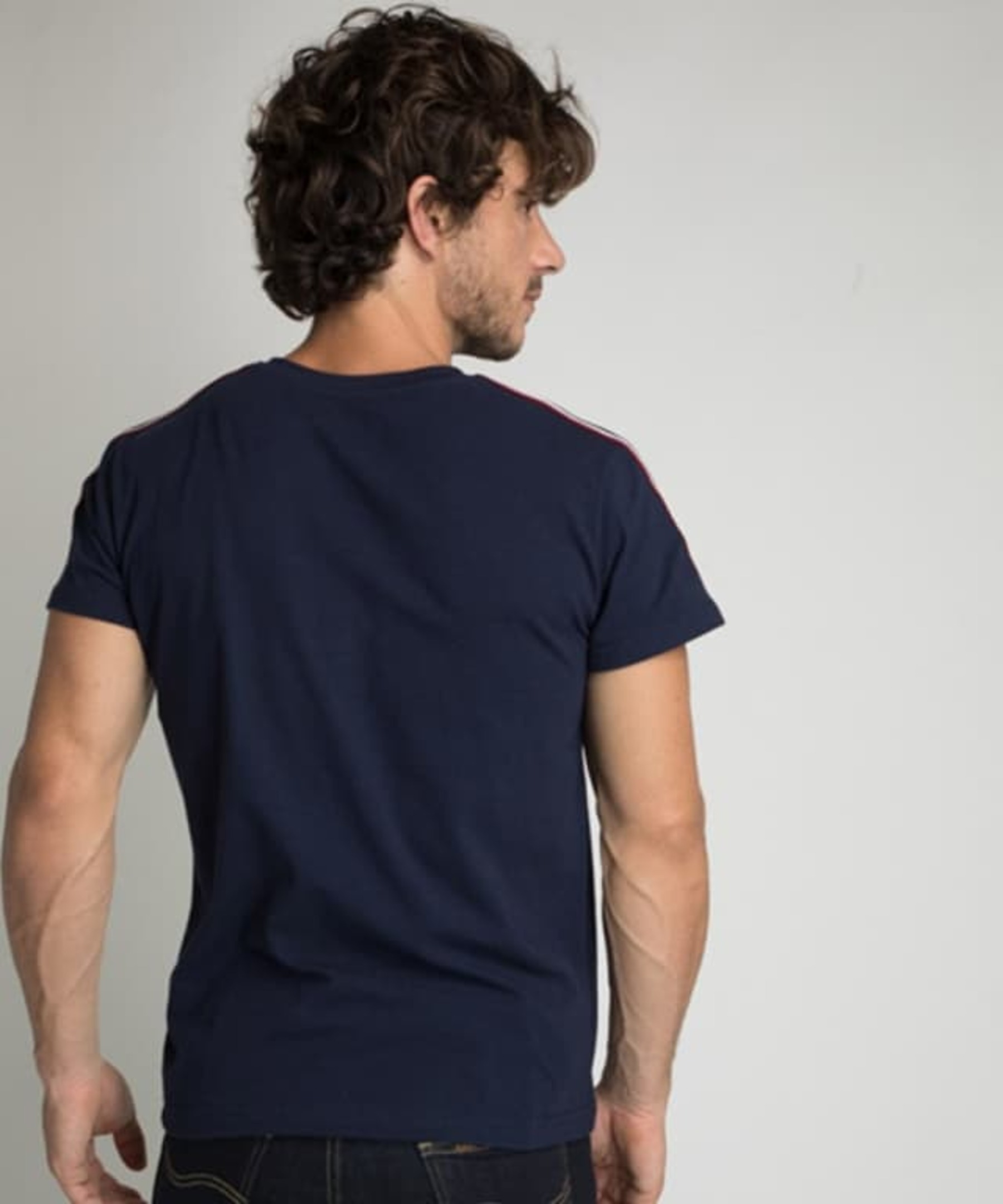 PLAYERA CASUAL COLOR AZUL MARINO PARA HOMBRE ROPA JEEP 525A