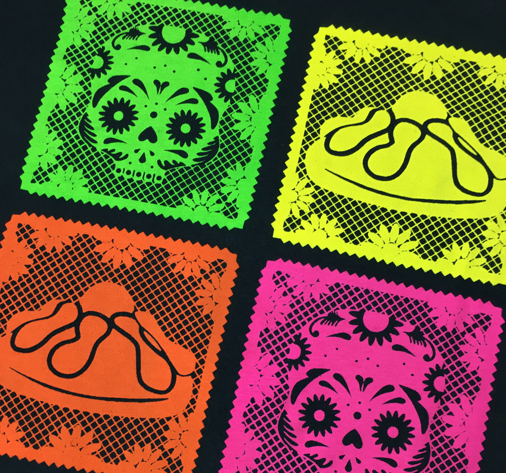 PLAYERA MUJER PAPEL PICADO HALLOWEEN DIA DE MUERTOS