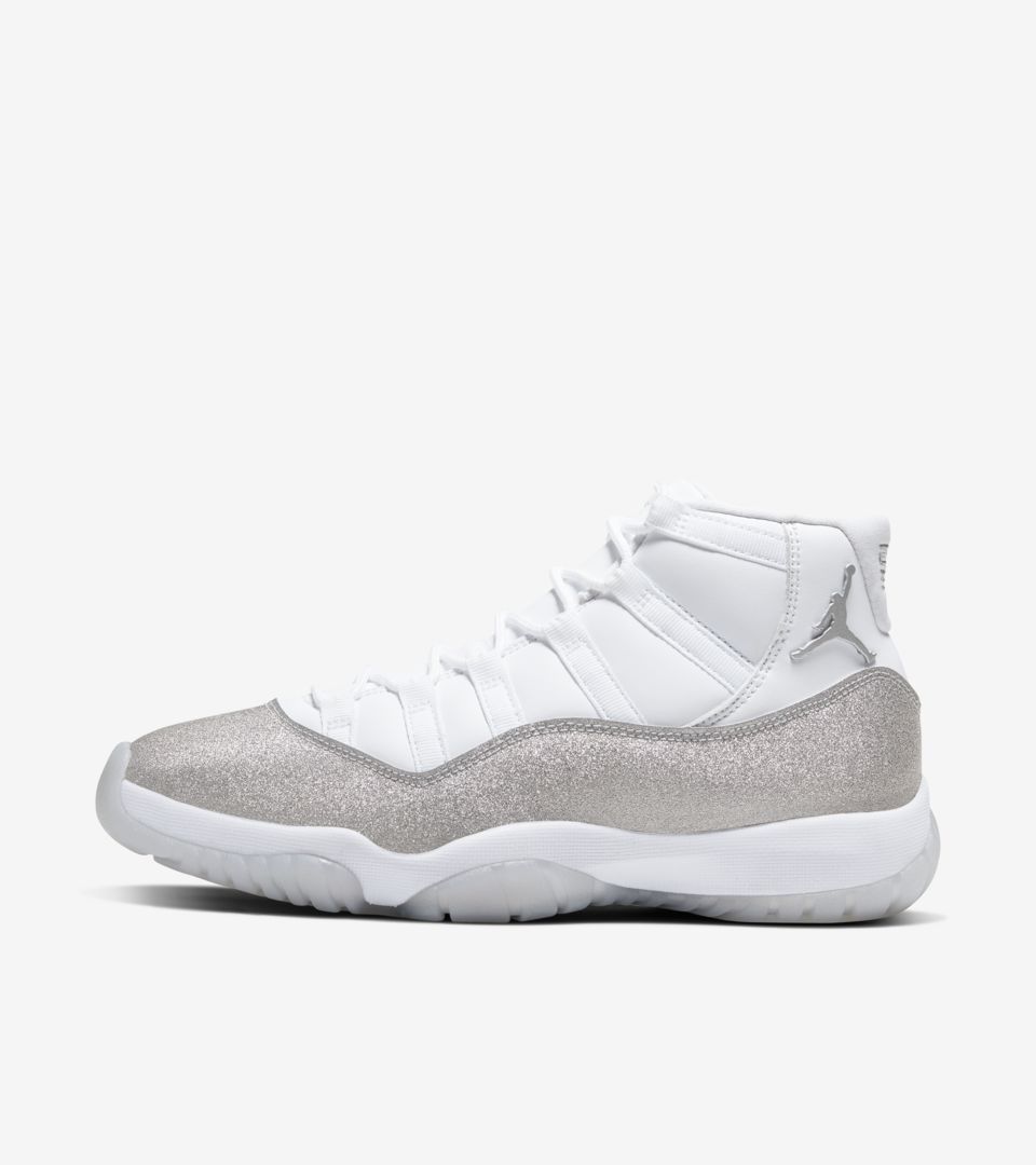 Jordan 11 Retro White Metallic Silver (W)