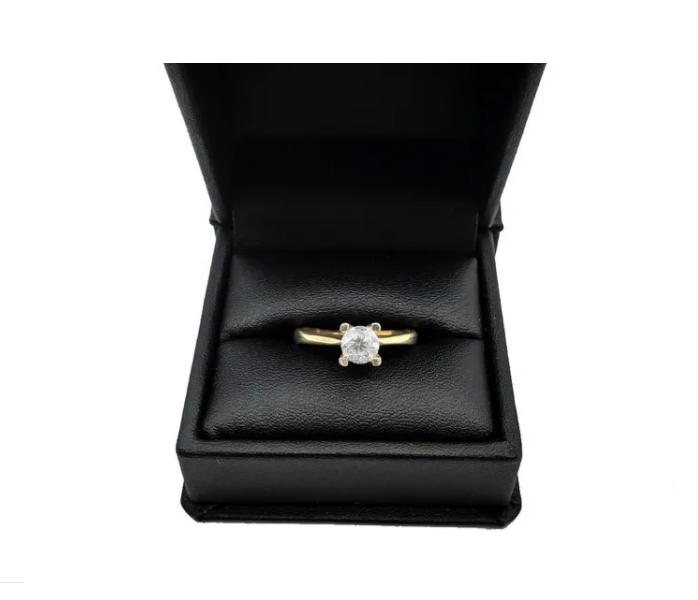 Anillo de compromiso de Oro 10k Zirconia Suiza
