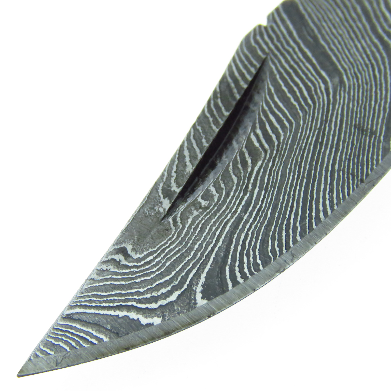 Dm1110 Dm Navaja De Caceria Acero Damasco.