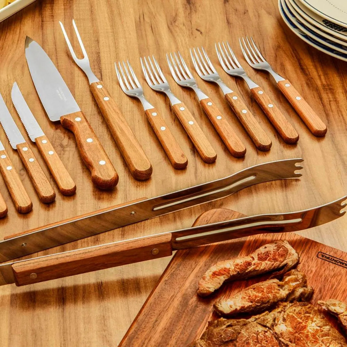 Kit para asado Tramontina 22399/028 de acero inoxidable con mango de madera natural 15 piezas END1D