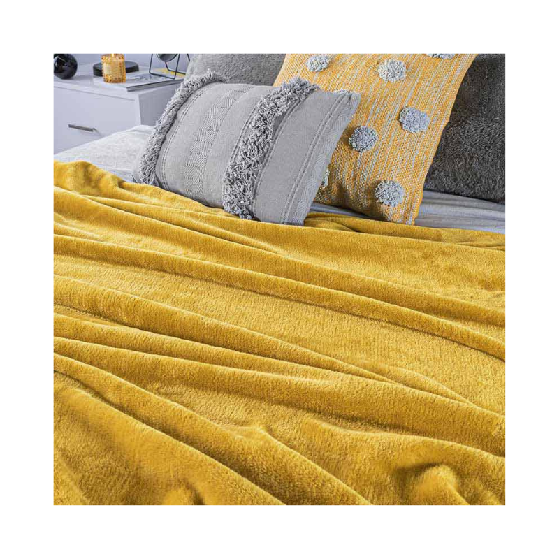 COBERTOR LIGERO MOSTAZA