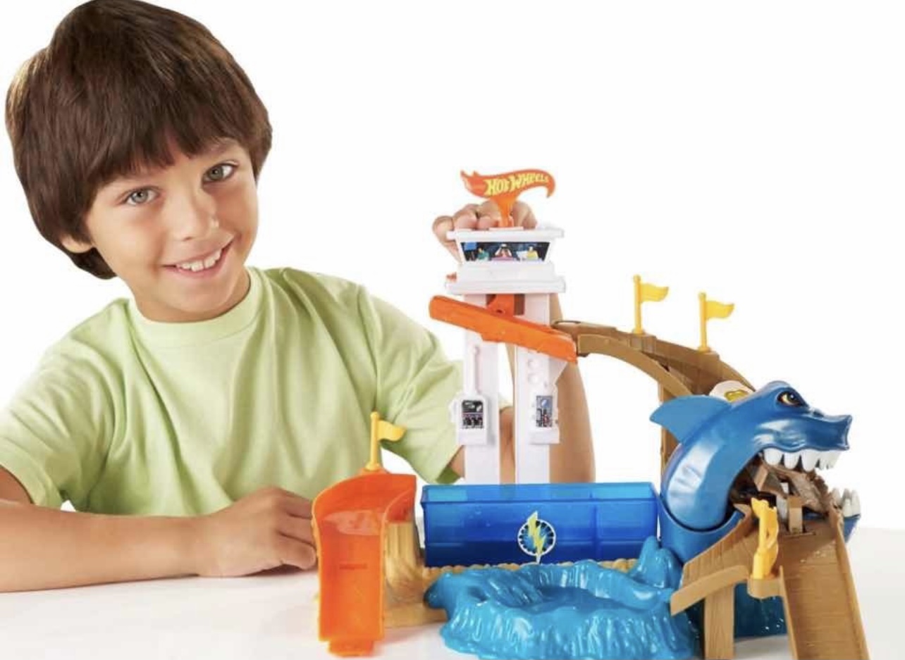 Pista Hot Wheels Playa Tiburón Color Shifters Cambia Color