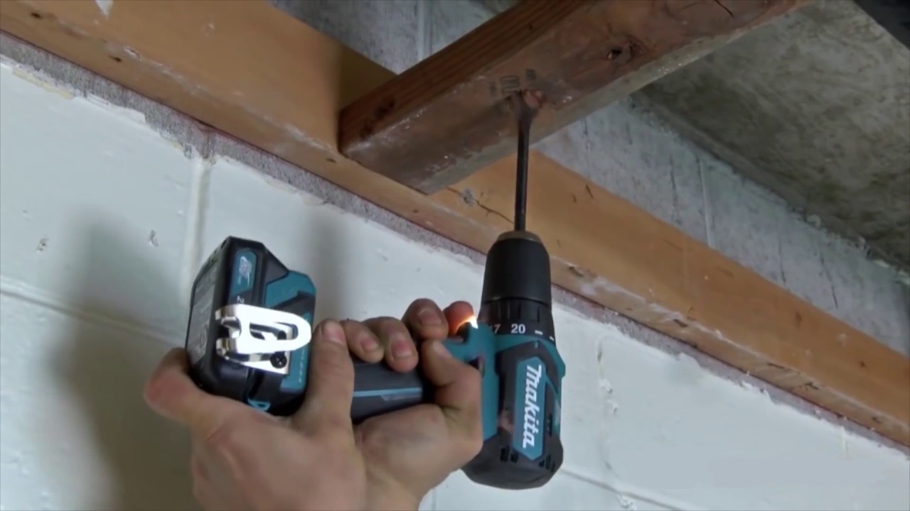 Taladro Atornillador con Percusión Makita Hp332dwye 10mm sin carbones