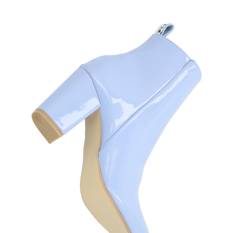 Botín Puntal De Tacón Para Mujer Color Charol Celeste