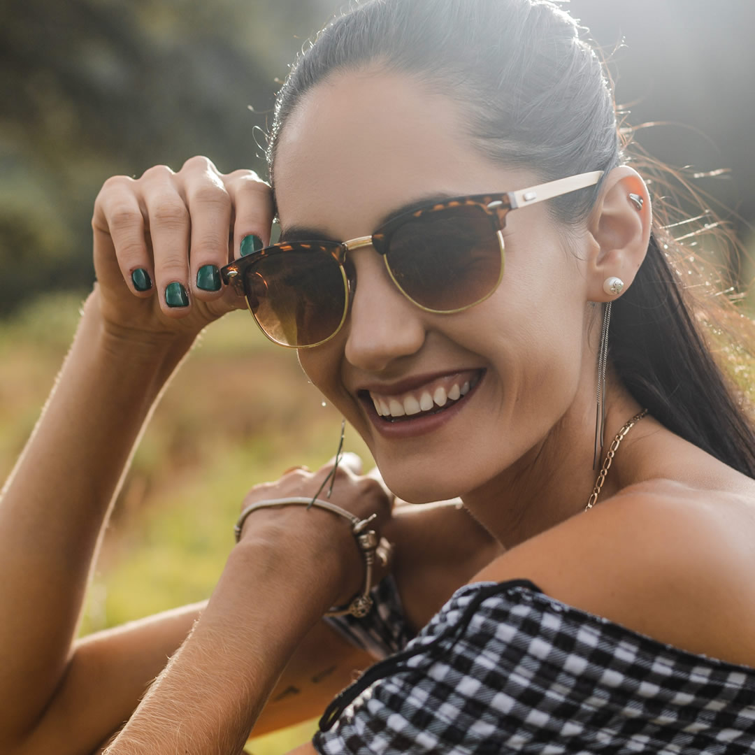 Lentes Gafas de Sol PANDAS para Dama Mujer de Madera de Bambú Cuadrados Oscuros UV400 Tigris Café